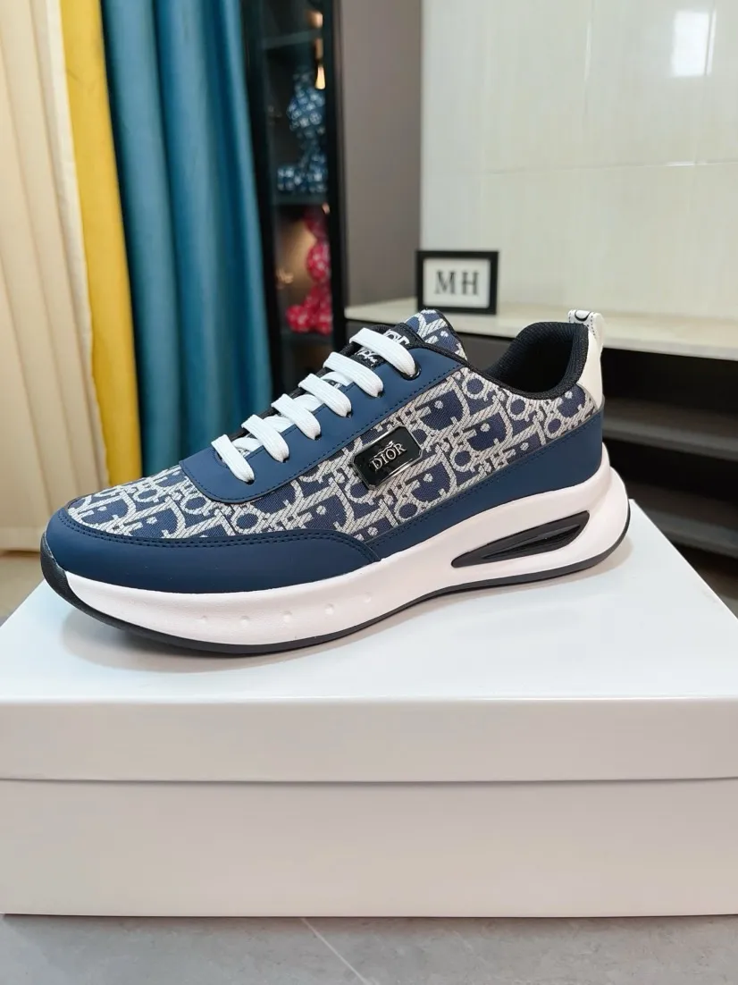 Men's men's shoes 💰440🌹🌹【Dior】Best-selling official website world premiere🔝High-end men's shoes brand official website latest series: The upper is made of imported cowhide with specially designed fabrics➕Mesh breathable lining. Make walking more convenient and comfortable! Compared with the official quality, Midea’s 1:1 replica. Create a fashionable personality to set off your uniqueness! A must-have for trendy men! Classic style. Men's sizes: 38-44.